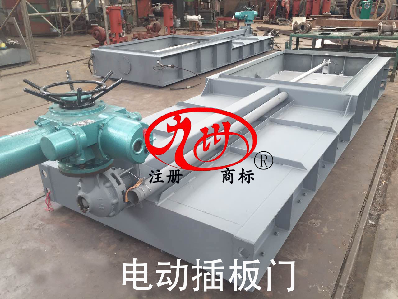 电动插板门